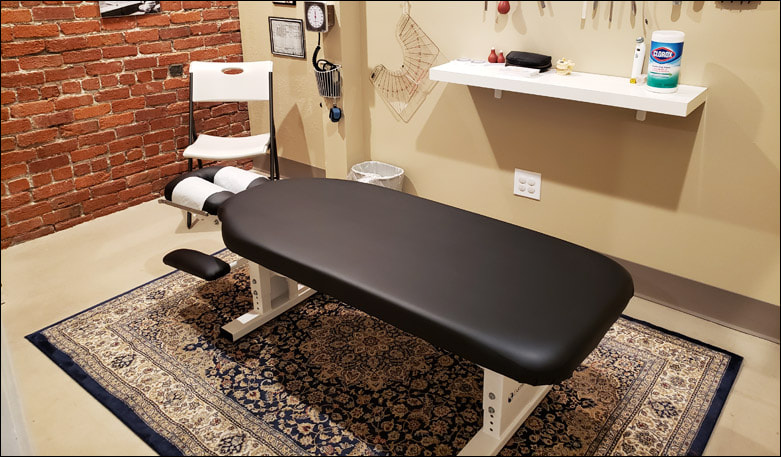 Osgood Chiropractic Exam Room